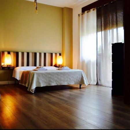 Battisti Rooms & Breakfast Lecce Zewnętrze zdjęcie