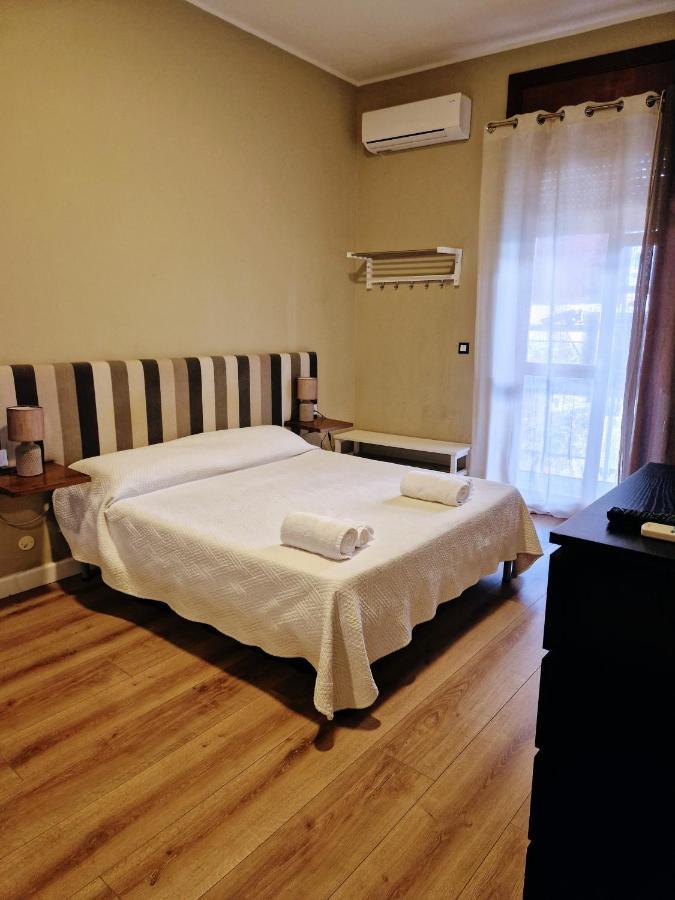 Battisti Rooms & Breakfast Lecce Zewnętrze zdjęcie
